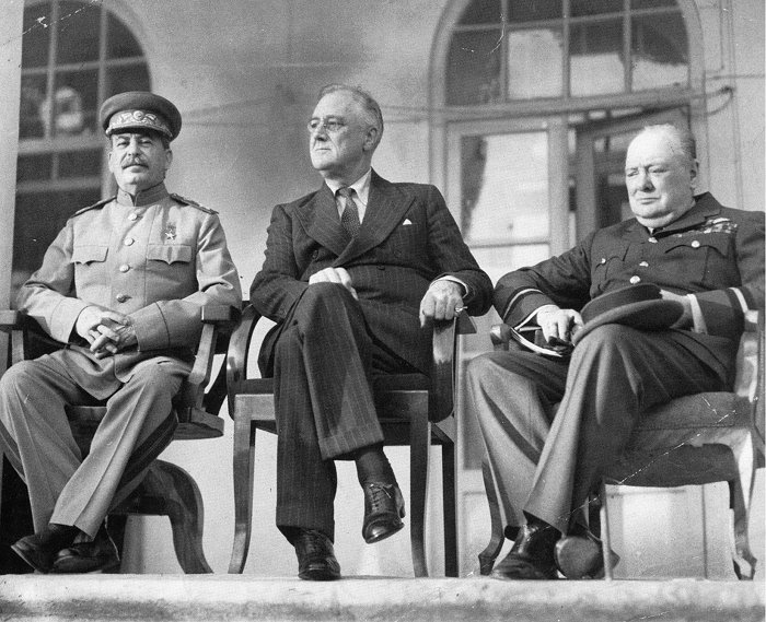 Joseph Stalin, Franklin D. Roosevelt y Winston Churchill